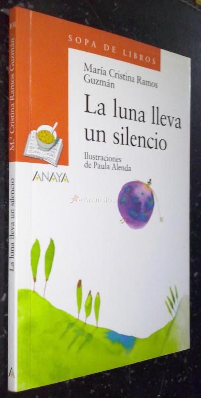 LA LUNA LLEVA UN SILENCIO