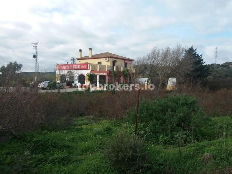 CASA RÚSTICA EN VENTA EN ALCALÁ DE LOS GAZULES